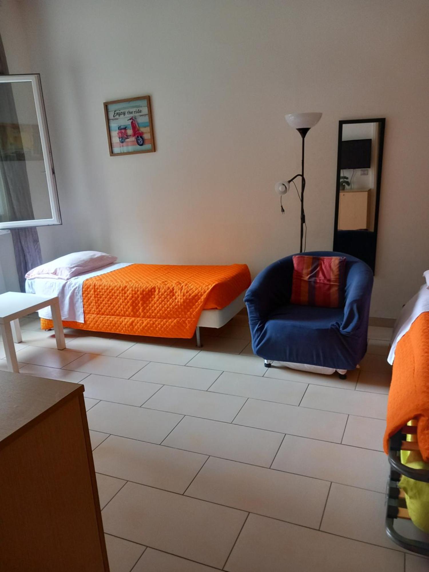 Apartamento Vicino Policlinico San Donato San Donato Milanese Exteriör bild
